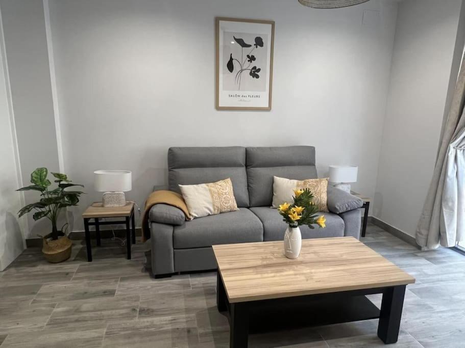 Living Colors Logrono Garaje Aire Wifi By Apartamentos لوغرونيو المظهر الخارجي الصورة